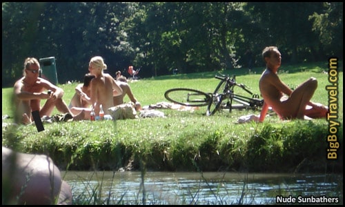 Free English Garden Walking Tour Map Munich Park - Nude Sunbathers Naked People