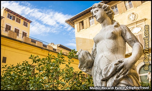 Free Florence walking tour map city center do it yourself guided - Medici-Riccardi Palace Courtyard Palazzo Medici
