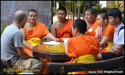 Free Chiang Mai Walking Tour Map Old Town Temples Wat Thailand - Wat Chedi Luang Great Stupa Monk Chat Location