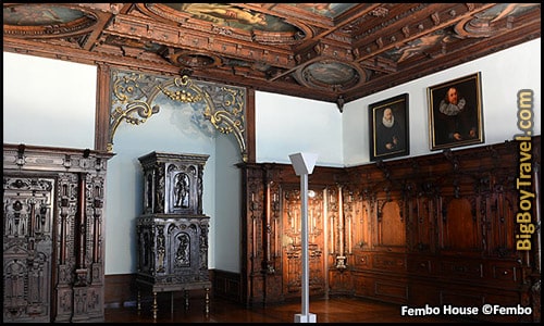 Free Old Town Nuremberg Walking Tour Map - fembo house city museum beautiful room interior